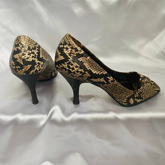 TAHARI Snake Skin Open Toe Shoes - Picture 6 of 6